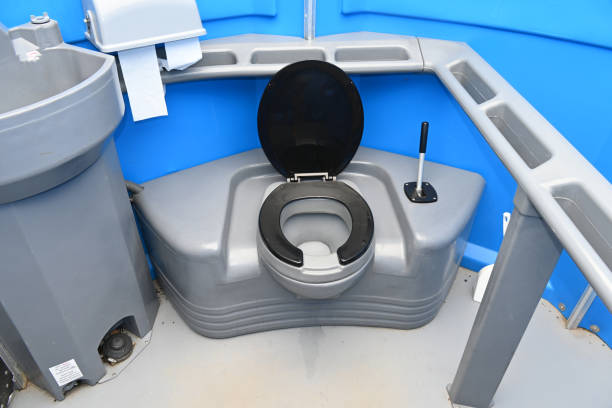 Best Porta potty delivery and setup  in Fris, CO